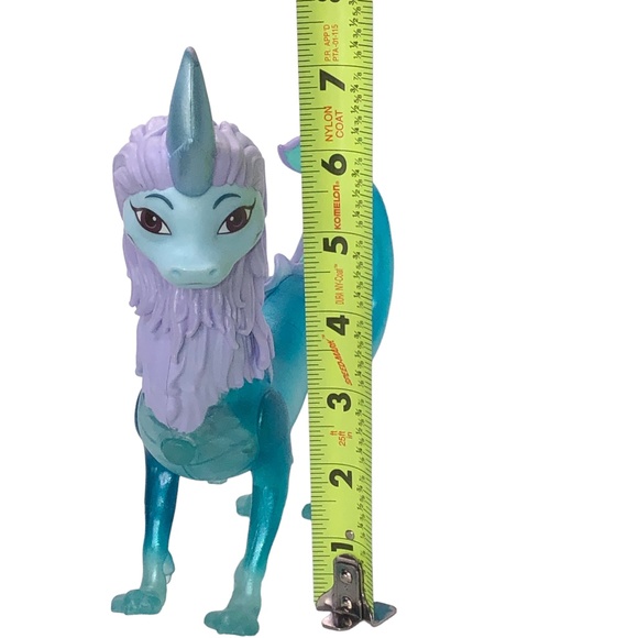 Disney’s The Last Dragon Sisu Light Up (Battery Needed) - Picture 14 of 14